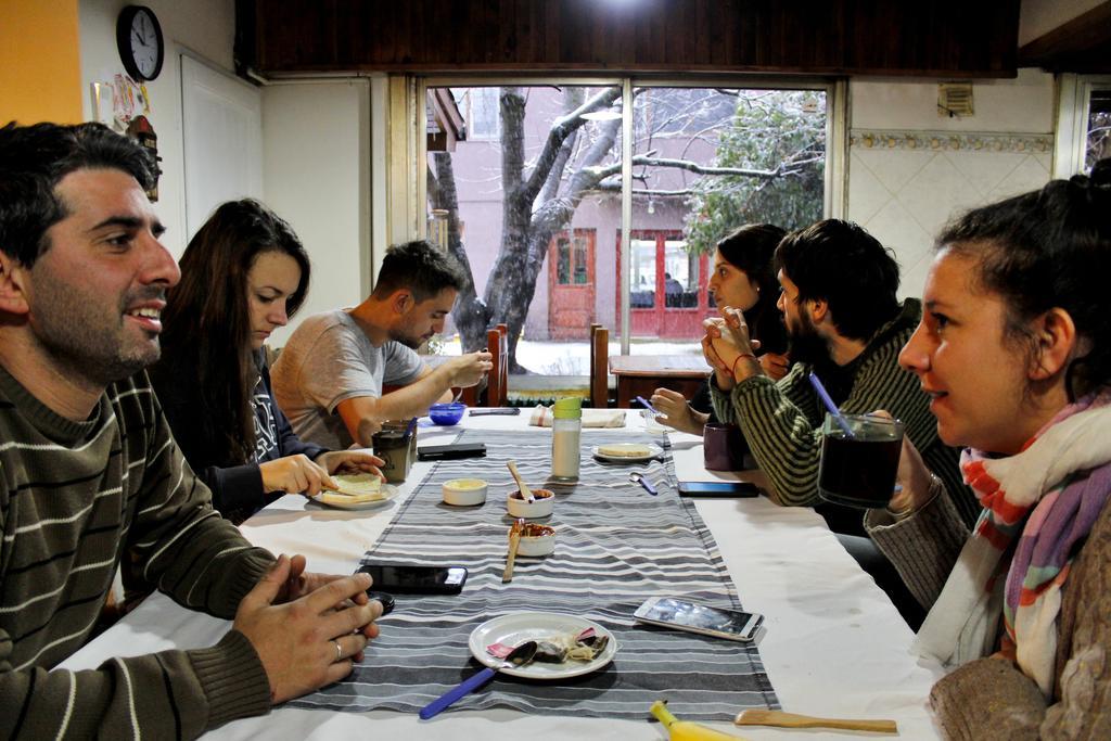 埃斯克尔 Casa Del Pueblo旅舍 外观 照片