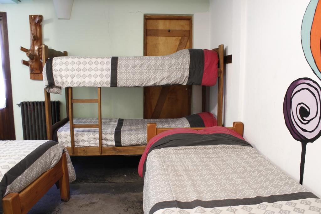埃斯克尔 Casa Del Pueblo旅舍 外观 照片