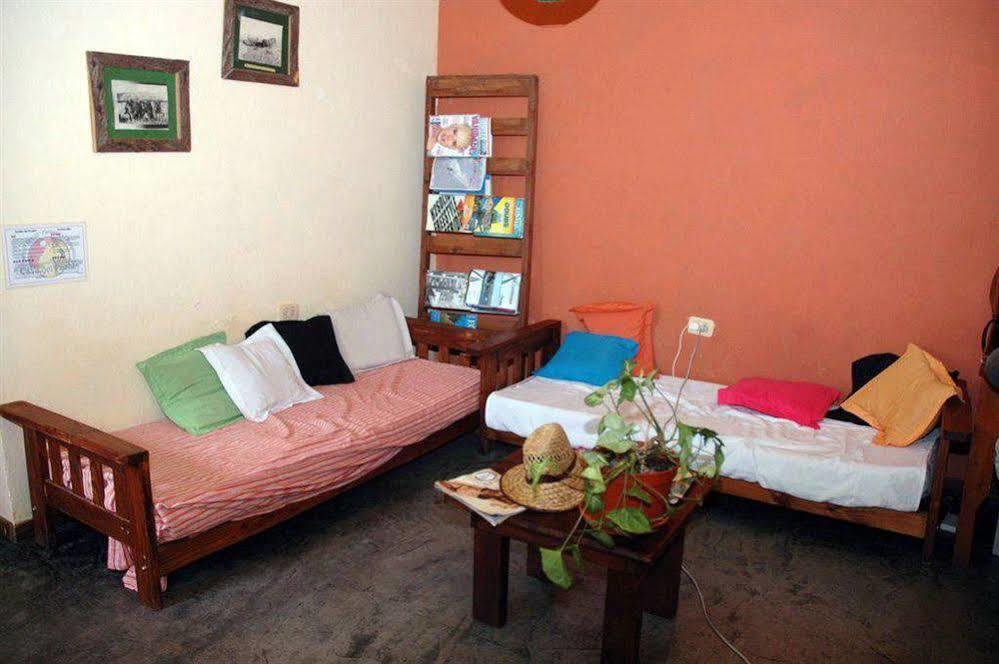 埃斯克尔 Casa Del Pueblo旅舍 外观 照片